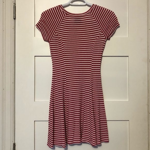 Red and white stripped flare out dress - Picture 2 of 3